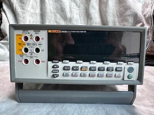 Fluke 8808A 120V 5 1/2-stelliges Digital Multimeter, 120V - Bild 1 von 19