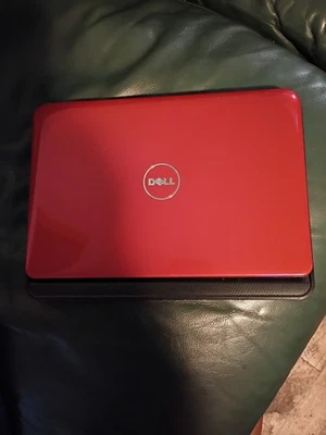 Mini Netbook Dell Inspiron 1012 Intel Atom, 4GB RAM, 220GB HDD, con Cargador Foto 1 de 4