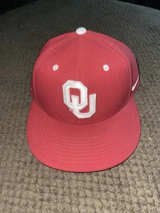 Oklahoma Sooners Red Fitted Nike True DRI-FIT Cap Size 6 7/8 Preowned. - Picture 1 of 8