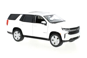 Chevrolet Tahoe Maisto 31533 blanco 2021 modelo de coche a escala 1:26 - Imagen 1 de 1
