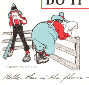 Spanking Paddle 'Fallo Ora' Agricoltori alla Recinzione, 1904 Cartolina, Big Butt Humor - Foto 1 di 3