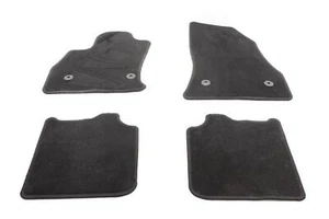 2014 - 2020 FIAT 500L INTERIOR FLOOR CARPET COVER LINER MAT SET OF 4 OEM - Picture 1 of 12