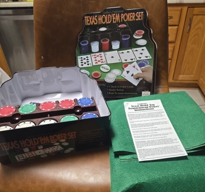 Vtg Cardinal's Professional 2004 Texas Hold'em Poker Set in Tin Box Complete - Image 1 of 4