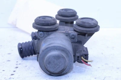 BMW 325i 325ci 330i 330ci 330xi M5 X5 E60 E70 Auxiliary Water Pump OEM Used Foto 1 de 4