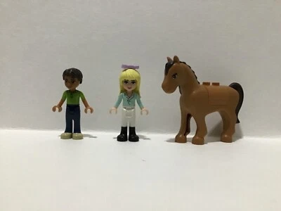 LEGO Friends 41057 Minifigures Stephanie, Robert & Horse frnd068, 069 - Image 1 of 3