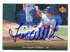 Tim Wallach autographed baseball card (Los Angeles Dodgers) 1995 Upper Deck #71