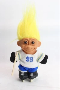 Vintage Russ 5" Troll Puppe Hockeyspieler #99 gelbe Haare - Bild 1 von 12