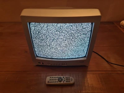 Toshiba 14" CRT Silver TV PAL Model 14N21B2 With Remote For Retro Console Gaming - Image 1 of 4