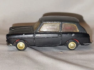 Vintage Old Die Cast Toy car Austin A 40 Tri-Ang Toys Spot-On car Great Britan - Picture 1 of 10