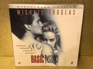 BASIC INSTINCT Laserdisc Letterbox CLV~Sharon Stone, Michael Douglas - Picture 1 of 3