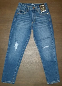 GIRLS High-Rise Relaxed Taper Ankle Jeans - Art Class - SIZE 10 - Picture 1 of 3