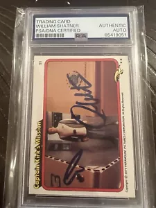 WILLIAM SHATNER 1979 Topps Star Trek #11 Signed Auto PSA/DNA Slab - Picture 1 of 1
