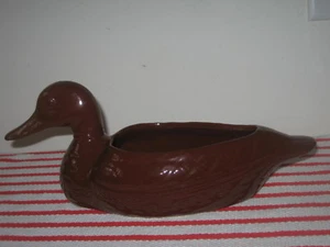 Maceta de pato brillante marrón vintage Ungemach Pottery EE. UU. UPCO 442 14"x6" de alto - Imagen 1 de 8