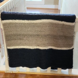 Heavy warm hand crocheted afghan 88X90 Blue Gray White Cozy Soft - Picture 1 of 4
