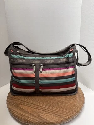 Bolso Bandolera Cartera LeSportsac Multicolor Arco Iris Convertible Expandible Nylon Foto 1 de 4