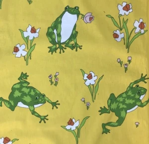 7 Yards Vintage Schumacher Froggy Palm Beach Style Yellow & Green Fabric - Picture 1 of 5