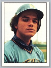 Sixto Lezcano 1975 SSPC #241 Milwaukee Brewers NM-MT BEAUTY! ** LOW SHIP **