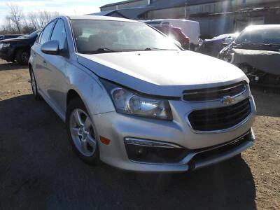 Used Fuel Pump fits: 2015 Chevrolet Cruze Pump Assembly 1.8L engine ID LUW Grade Foto 1 de 4