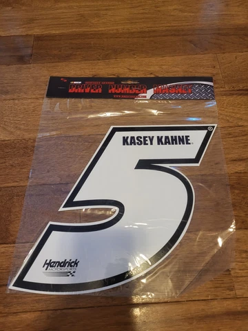 KASEY KAHNE #5 10X11 R&R DRIVER NUMBER MAGNET Cover