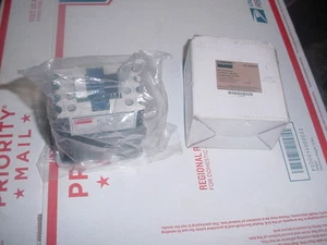 DAYTON 2UXK2  IEC CONTACTOR  3p  9a  24vdc  600vac  NEW IN BOX - Picture 1 of 1