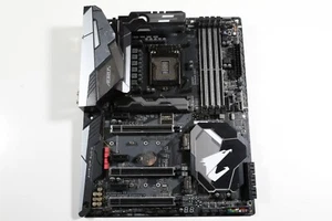 CARTE MERE MOTHERBOARD - GIGABYTE AORUS Z370 GAMING 7 - POUR PIECES - FOR PARTS - Photo 1/2