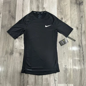 Nike Pro Herren Tight-Fit Dri-Fit Kurzarm Training Top schwarz - Small (neu) - Bild 1 von 19