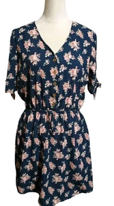 J For Justify Minikleid blau rosa Blumen 5 Knöpfe vorne elastische Taille Größe Medium - Bild 1 von 16