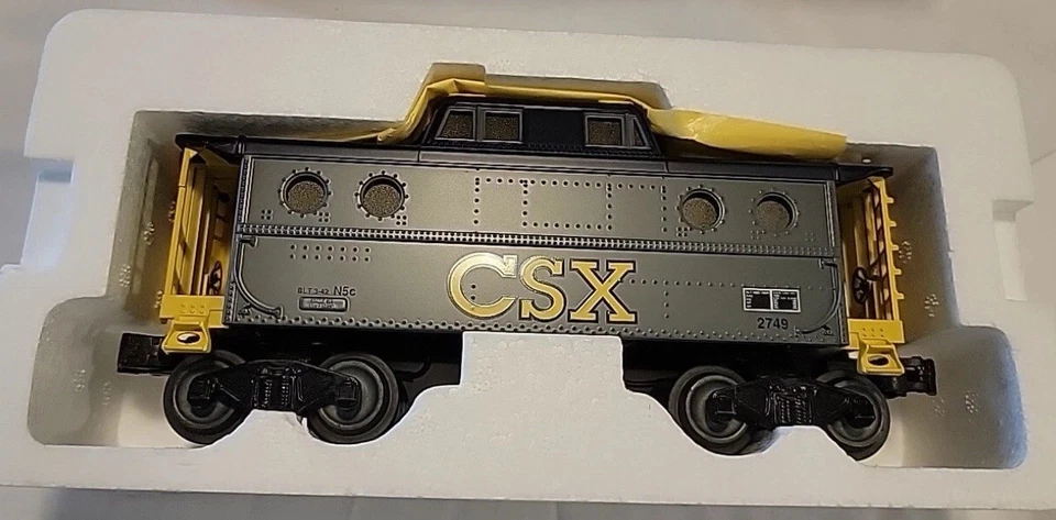 WILLIAMS CSX N5C PORTHOLE LIGHTED CABOOSE! O GAUGE - Image 1 of 1