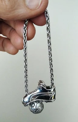 PORTACHIAVI / CIONDOLO  SCARPA DA CALCIO E PALLONE  - Argento 925 - OTTAVIANI - Immagine 1 di 4