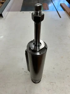 Husillo y carcasa modeladora Davis and Wells 3/4" - Imagen 1 de 6