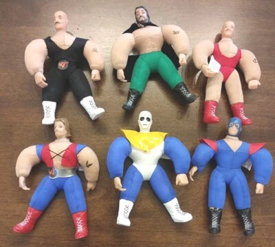Lote de 6 figuras de muñeca de peluche de cuerpo suave de peluche WWE WOT Way Out Toys Wrestlers Wrestling WWE Foto 1 de 4