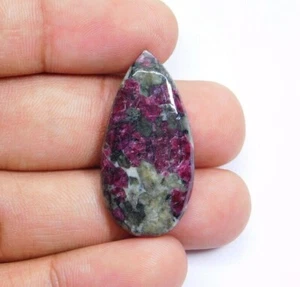 Cabujón suelto de piedras preciosas de eudialidad natural de primera calidad para joyería 25 quilates ME-3826 - Imagen 1 de 4