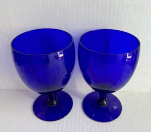 Set 2 Stück Vorbesitzer Kobaltblau Glas Tassen Kelch Sockel 5 1/4" hoch - Bild 1 von 10