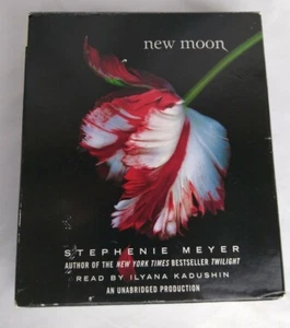 New Moon by Stephenie Meyer: Used Audiobook - Picture 1 of 5