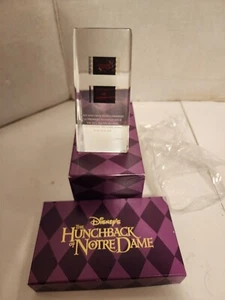 Rare Hunchback of Notre Dame Cast Member Crew World Premiere Lucite Disney Film - Picture 1 of 2