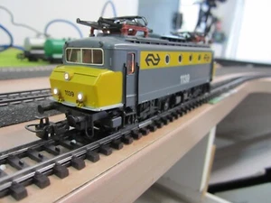 Marklin 3324 HO Locomotive, 3 Rail Digital Conversion (ESU) - Picture 1 of 13