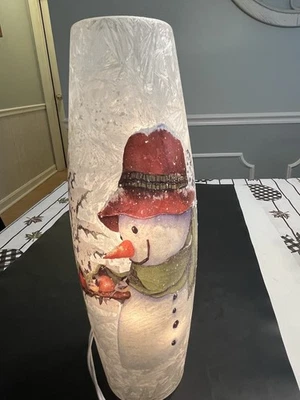 Pier 1 Vidrio Huracán Muñeco de Nieve Árbol Pájaros Lámpara Brillante Navidad Luz Blanca Foto 1 de 4