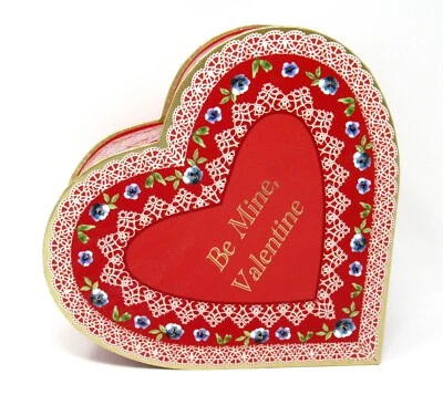 Caja de regalo decorativa Punch Studio Be My Valentine Heart 26663 lámina dorada grande Foto 1 de 4