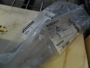 Kit de soporte de gabinete de pared colector de calefacción Uponor Wirsbo A2603588 EP - Imagen 1 de 2