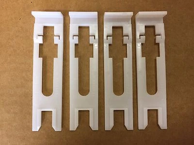 NUEVO Juego de 4 clips de retención de faros Chevrolet Buick GMC 10298115 envío gratuito Foto 1 de 2