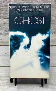 Ghost (VHS 1991) Patrick Swayze, Demi Moore, Whoopi Goldberg, Tony Goldwyn - Picture 1 of 6