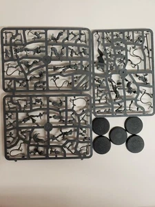 5x Sisters of Slaughter/ Witch Aelves, Daughters of Khaine, AOS - Picture 1 of 4