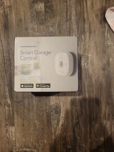 Chamberlain Smart Garage Hub For Universal with all major garage door - Picture 1 of 1