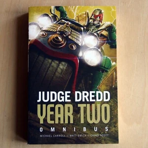 Judge Dredd: Year Two Omnibus 2000 AD Abbadon Books prose novel - Imagen 1 de 7