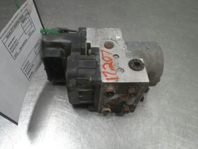98 99 00 01 02 03 PONTIAC GRAND PRIX Anti-lock Brake Parts Gt - Image 1 of 3