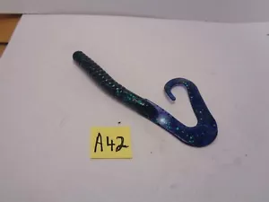 Verme a coda riccia sfuso 6", Junebug, numero 25 (nuovo altro) - Foto 1 di 7
