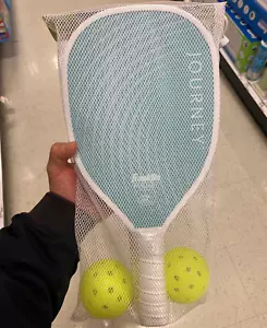 Pickleball Paddles Set of 2 – USAPA Approved Fiberglass Rackets with 2 Balls. - Picture 1 of 5