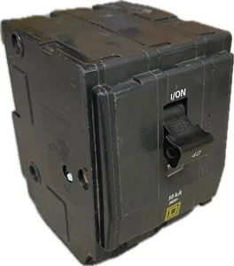 Square D QO340 40Amp 3Pole 240VAC 10kA Plug-On Circuit Breaker - Picture 1 of 11