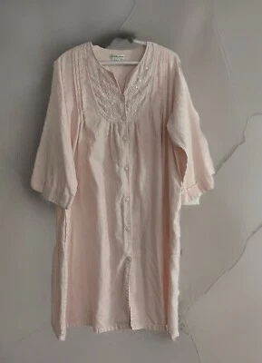 BATA, ABRIGO, FRENTE A PRESIÓN MISS ELAINE VINTAGE AT HOME, TALLA XL CON BOLSILLO Foto 1 de 4