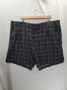 Bermuda Torrid Flat Crepe Dot Plaid Donna Nero $49 Pantaloncini Nuovi con etichette Taglia-28 - Foto 1 di 8